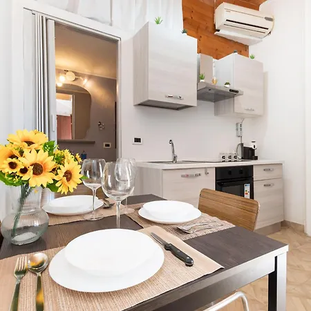 Apartment Parcheggio Gratis - 10min Aeroporto - Vista Mare *